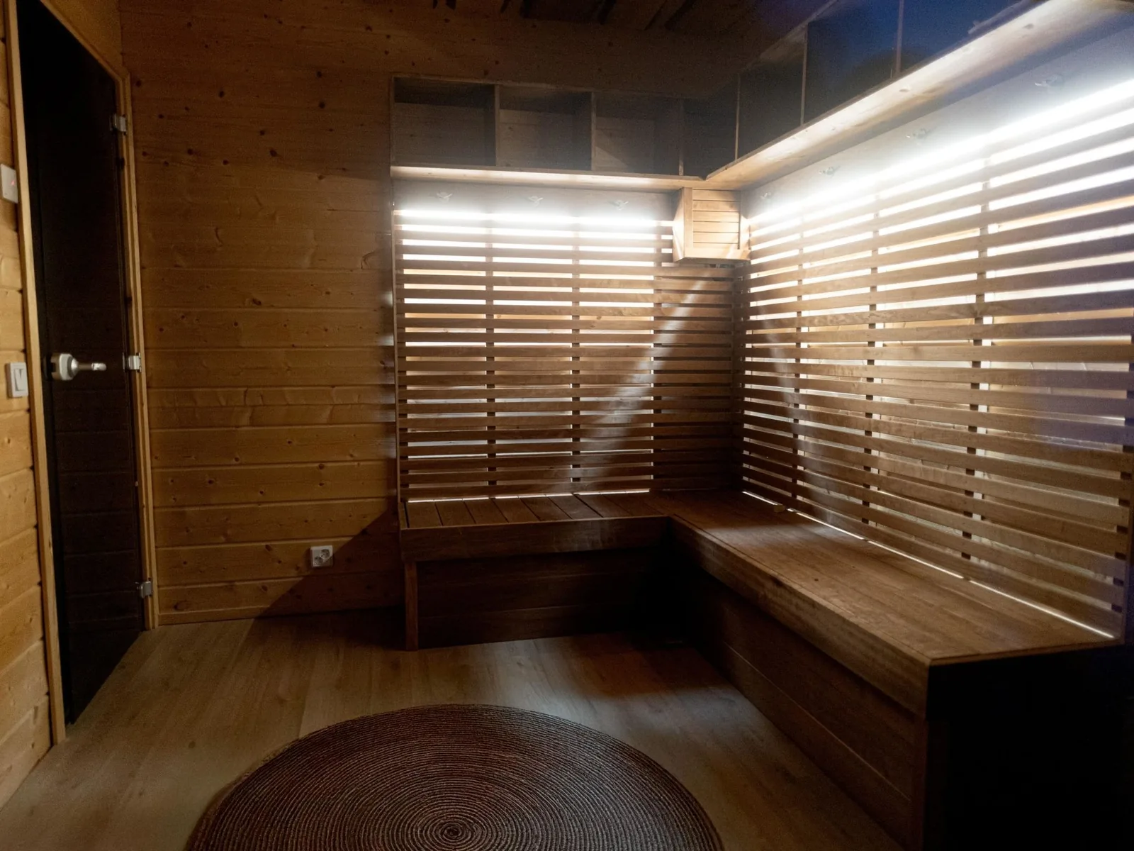 The timber sauna at Villa Kesäranta